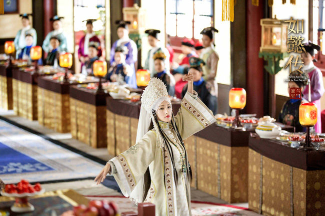 Vô sỉ như Càn Long: Ép vợ cả Như Ý tới khuyên vợ lẽ đồng ý ...thị tẩm