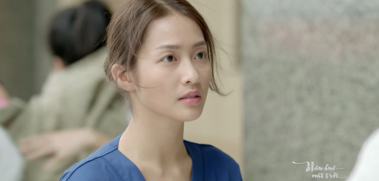 Hậu Duệ Mặt Trời: Bác sĩ Hoài Phương bị chê nhợt nhạt như bệnh nhân, Khả Ngân nói gì?