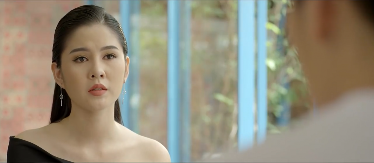 Phim Yêu thì ghét thôi tập 10: Chí Trung khuyên vợ mặc quần áo đi dự đám tang đến thăm Quang Thắng Phim Yêu thì ghét thôi tập 10: Chí Trung khuyên vợ mặc quần áo đi dự đám tang đến thăm Quang Thắng