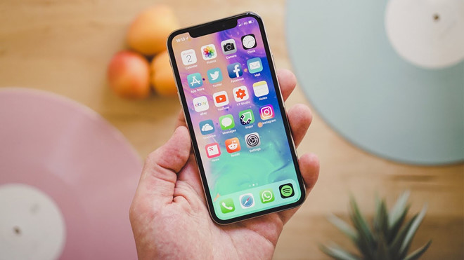 Bị Apple khai tử, iPhone X vẫn đắt hàng tại Việt Nam