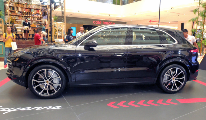 Porsche Cayenne 2018 giá từ 4,5 tỷ - SUV thể thao chất Đức