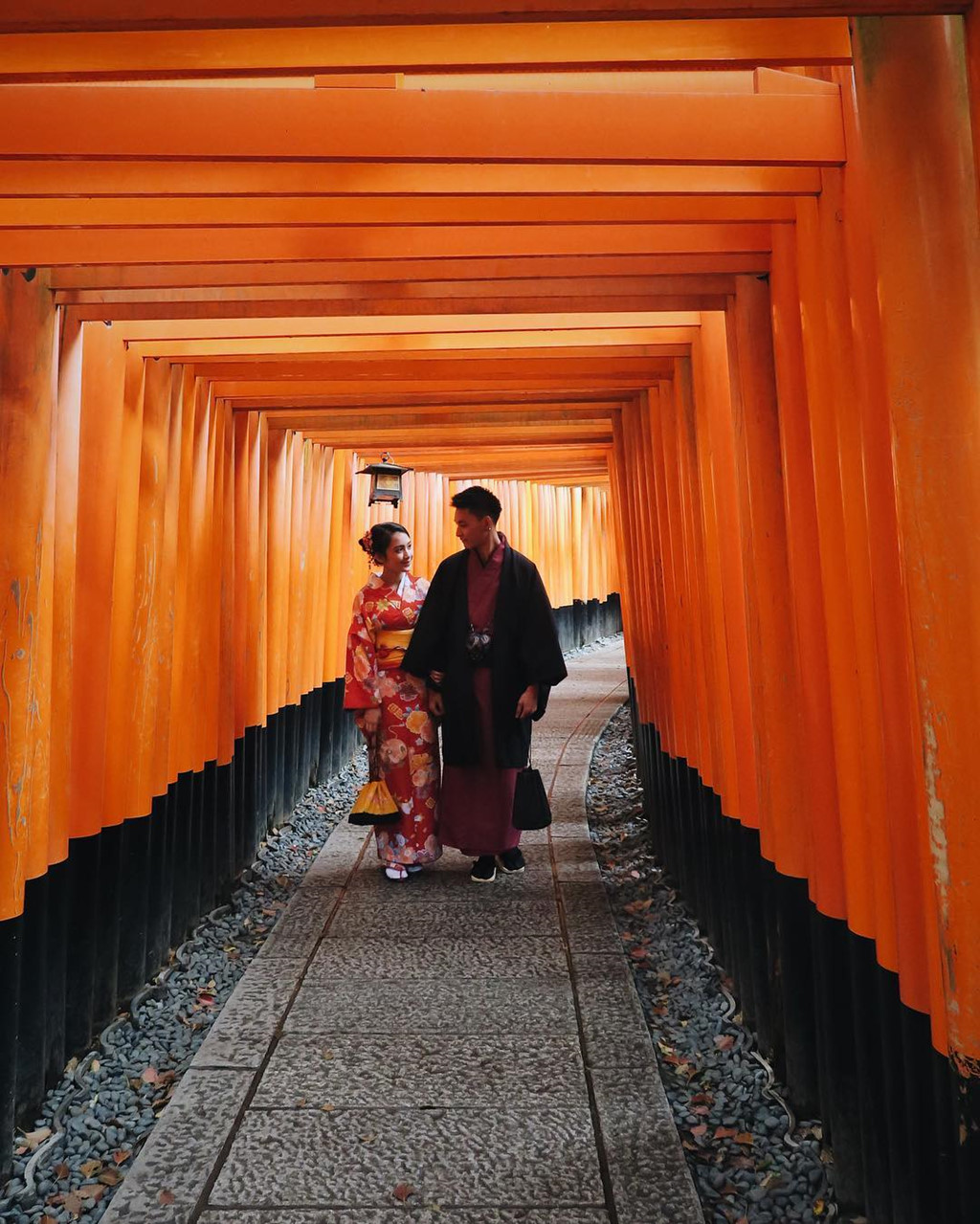 Hot girl Lào gốc Việt khoe ảnh cưới, tiết lộ sắp kết hôn