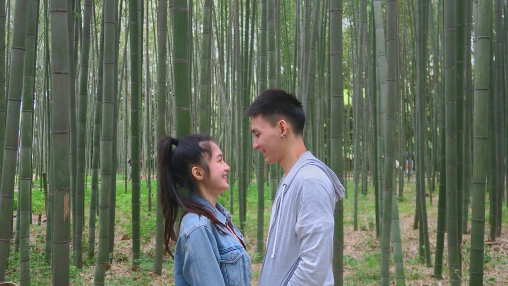 Hot girl Lào gốc Việt khoe ảnh cưới, tiết lộ sắp kết hôn