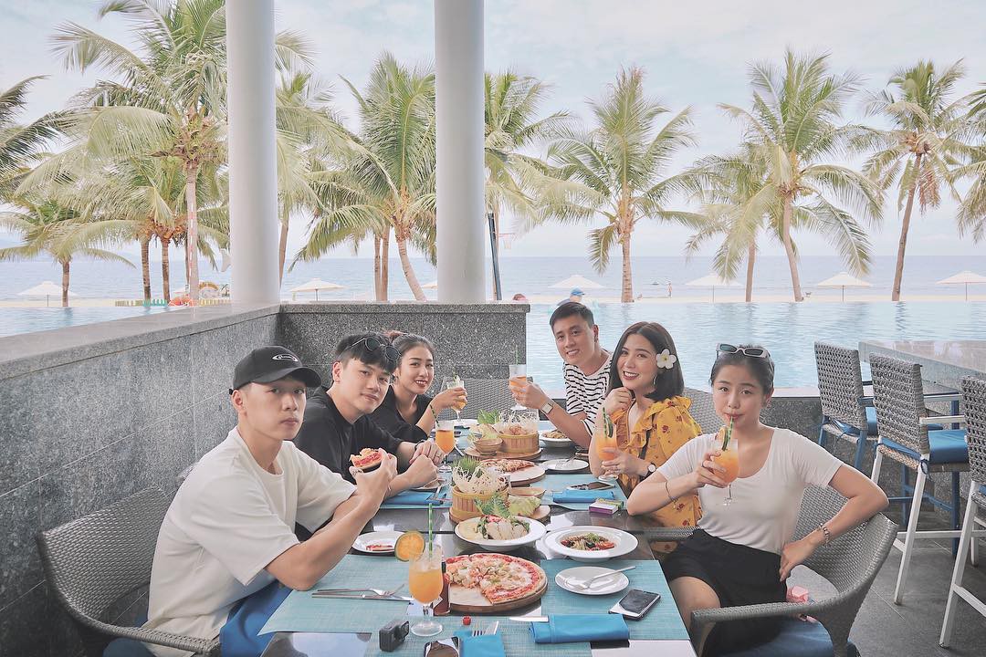 Gia nhập liên minh 3 gia đình hot nhất MXH, HuyMe - Trúc Anh được fan hỏi: Bao giờ cưới?