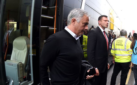 Cựu danh thủ tin M.U đang là FC phản thầy