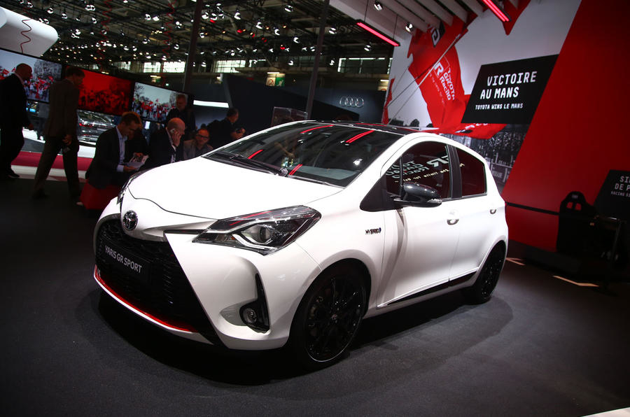 Toyota Yaris GS Sport 2019 trình làng tại Paris Toyota Yaris GS Sport 2019 trình làng tại Paris