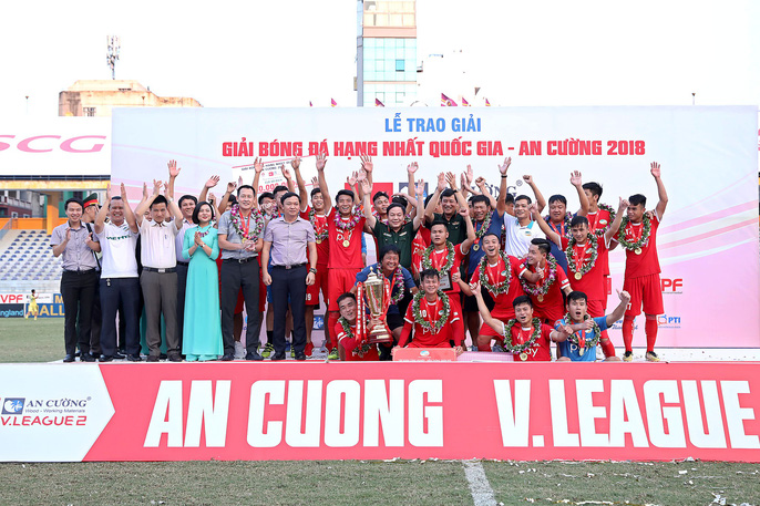 Viettel chính thức lên V-League, CAND rớt xuống Giải Hạng nhì