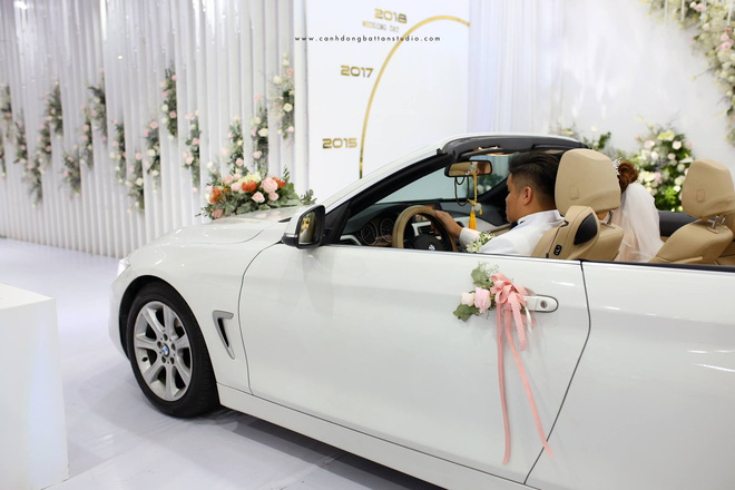 Đám cưới siêu khủng ở Đà Nẵng: Thuê nhà thi đấu có sức chứa hơn 7.000 khách, mời dàn ca sĩ nổi tiếng Đàm Vĩnh Hưng, Dương Triệu Vũ Đám cưới siêu khủng ở Đà Nẵng: Thuê nhà thi đấu có sức chứa hơn 7.000 khách, mời dàn ca sĩ nổi tiếng Đàm Vĩnh Hưng, Dương Triệu Vũ
