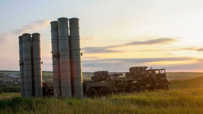 Mỹ dùng tiêm kích F-22 đối phó S-300 Nga tại Syria