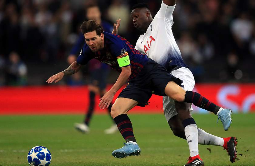 Mất bao lâu để Messi phá kỷ lục ghi bàn của Ronaldo ở Champions League?