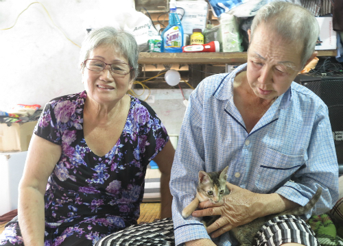 Người vợ Sài Gòn nửa đời chấp nhận chồng mình thành phụ nữ