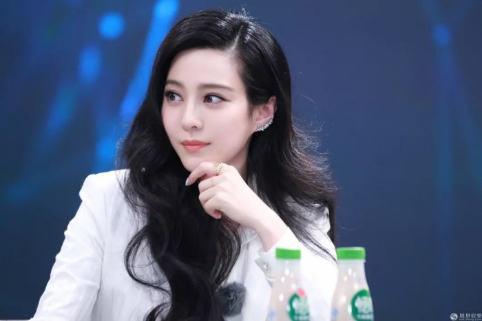 Phạm Băng Băng đang chật vật bán gấp 41 căn biệt thự để gom đủ tiền nộp thuế?