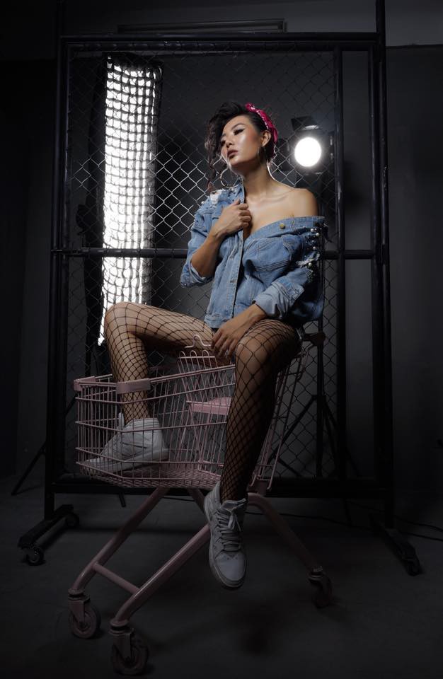 Vì sao Lan Cave Quỳnh búp bê giấu kín chồng suốt 10 năm dù bị đồn nhiều chuyện không hay?