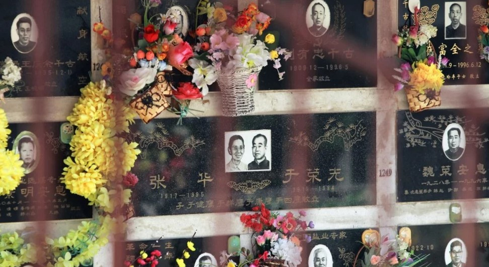 Trung Quốc chật vật vì phí an táng tăng nhanh hơn cả bất động sản