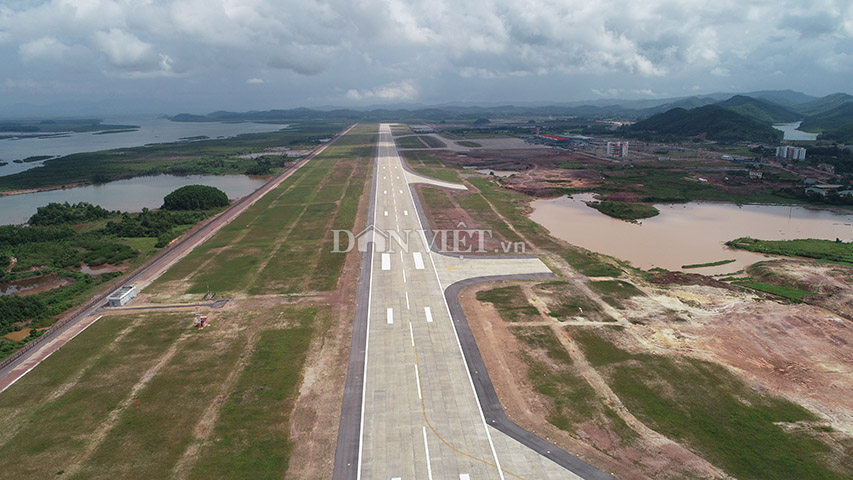 Cận cảnh sân bay quốc tế Vân Đồn chuẩn bị hoàn thiện