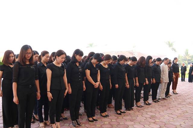 Những hình ảnh xúc động về lễ viếng nguyên Tổng Bí thư Đỗ Mười tại quê nhà