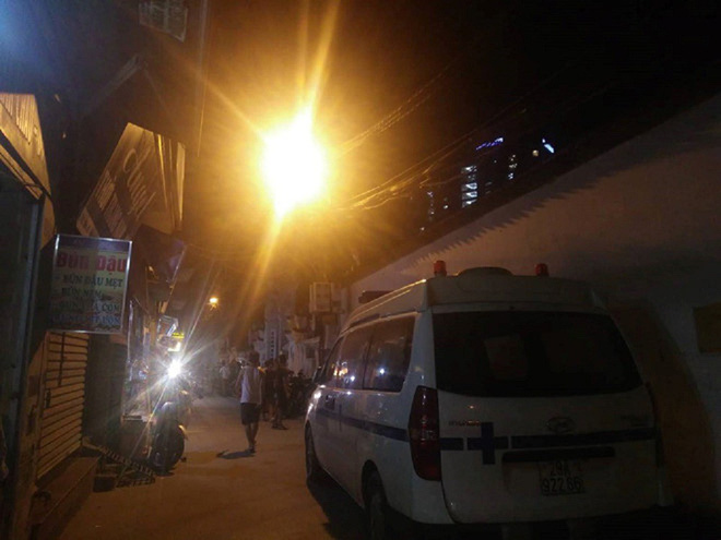 Nỗi đau xé lòng của người thân nam sinh tự tử ở Mỹ Đình