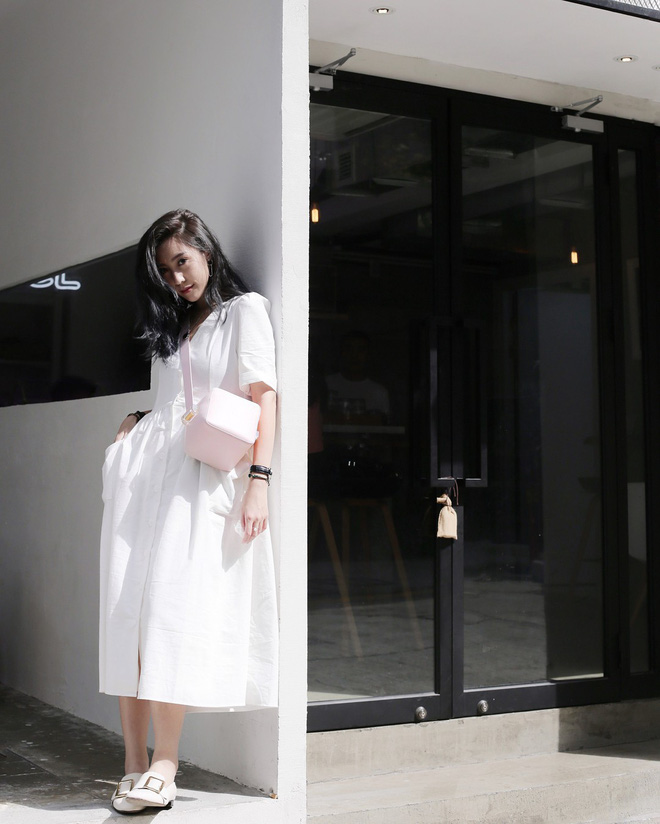 Vóc dáng thấp bé thì có sao, cô nàng này sẽ chỉ cho bạn cách mặc đẹp để được nhiều người ngưỡng mộ