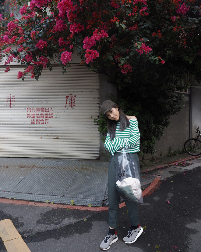 Vóc dáng thấp bé thì có sao, cô nàng này sẽ chỉ cho bạn cách mặc đẹp để được nhiều người ngưỡng mộ