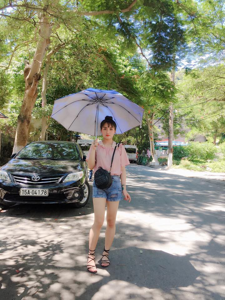 Fan bóng đá vào mà ngắm nữ cầu thủ 20 tuổi, sở hữu nhan sắc được so với hot girl