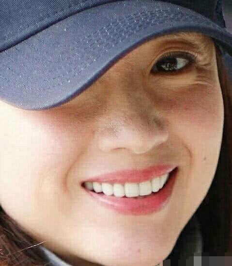 Choáng với nhan sắc thật sự của Hoàng hậu Đổng Khiết: Da chảy xệ, gương mặt toàn nếp nhăn