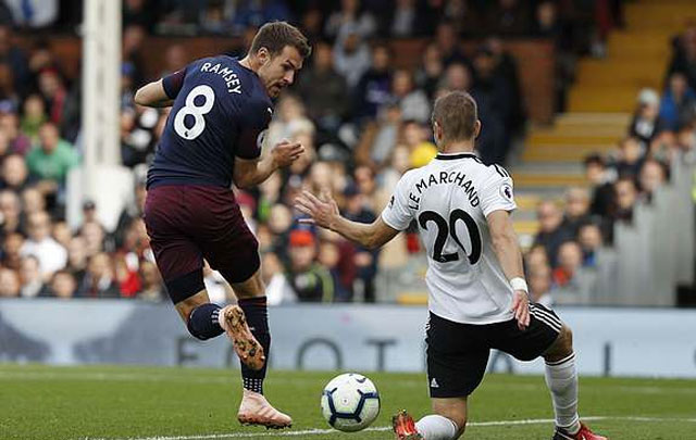 Fulham 1-5 Arsenal: Pháo thủ thắng giòn giã