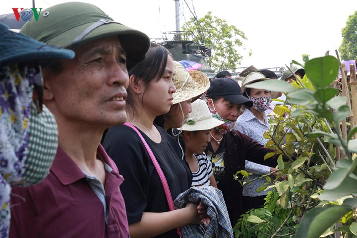 Người dân Đông Mỹ xúc động đón nguyên Tổng Bí thư Đỗ Mười về đất Mẹ