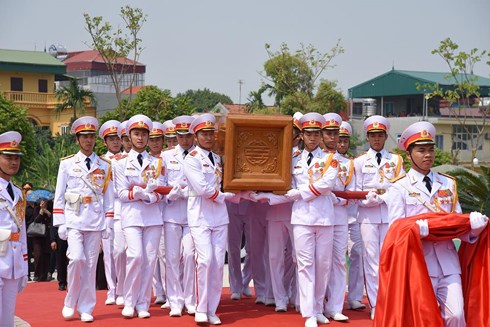 Toàn cảnh lễ truy điệu và an táng nguyên Tổng Bí thư Đỗ Mười