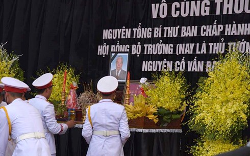 Toàn cảnh lễ truy điệu và an táng nguyên Tổng Bí thư Đỗ Mười