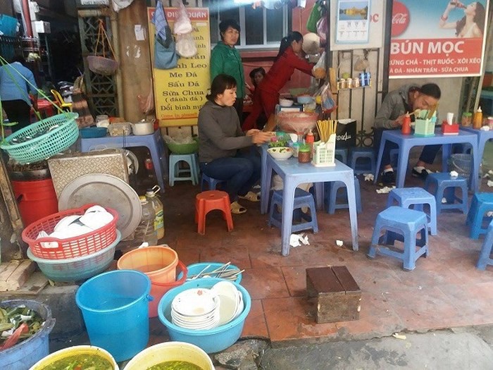 Phạt ngay 1-3 triệu đồng nếu phát hiện quán ăn dùng nước bẩn rửa bát đũa, dụng cụ