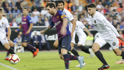 Valencia 1-1 Barca: Khách không thắng 4 trận tại La Liga
