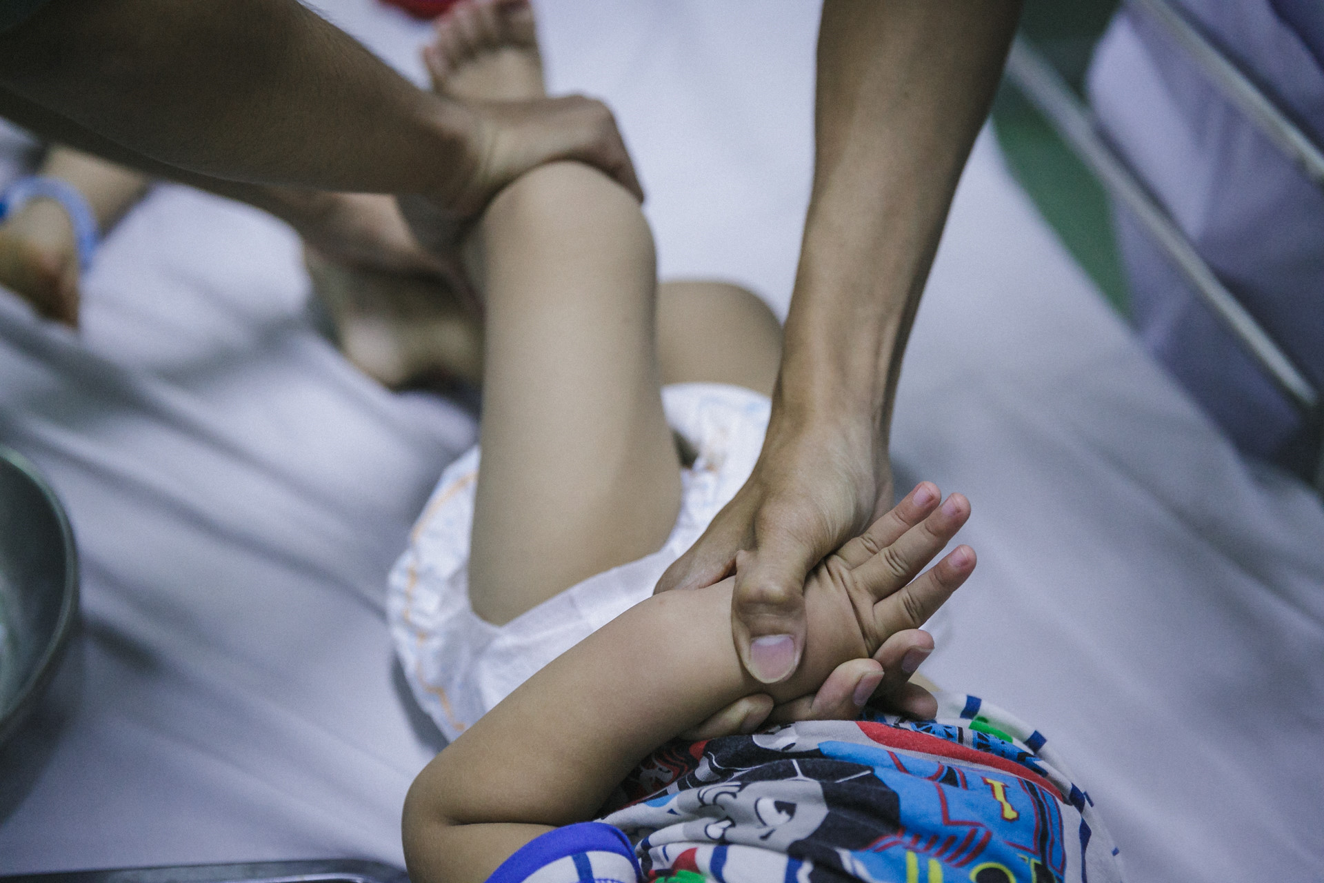 Bệnh viện nhi đồng ở Sài Gòn vỡ trận vì dịch chồng dịch Bệnh viện nhi đồng ở Sài Gòn vỡ trận vì dịch chồng dịch