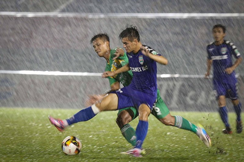 Công Phượng: Đừng lo, thầy Park đâu cần xem quảng cáo!