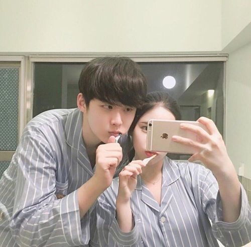 Bị bệnh không thể có con nhưng lại tiếc tiền thuốc, anh chồng bị dân mạng chỉ trích dù biết lý do đáng thương này