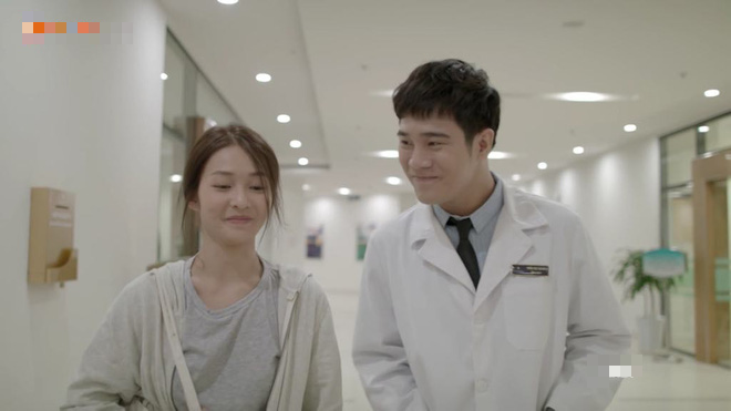 Không phải Song Luân, đồng nghiệp của Hoài Phương mới là nhân vật được yêu thích nhất tập 10 Hậu Duệ Mặt Trời Không phải Song Luân, đồng nghiệp của Hoài Phương mới là nhân vật được yêu thích nhất tập 10 Hậu Duệ Mặt Trời