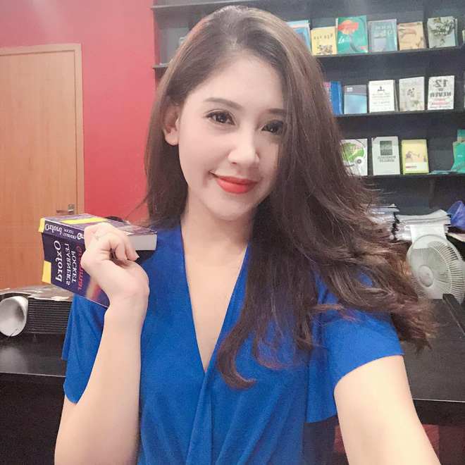 Lộ diện cô em họ tài năng, xinh đẹp của Hoa hậu con nhà giàu Jolie Nguyễn