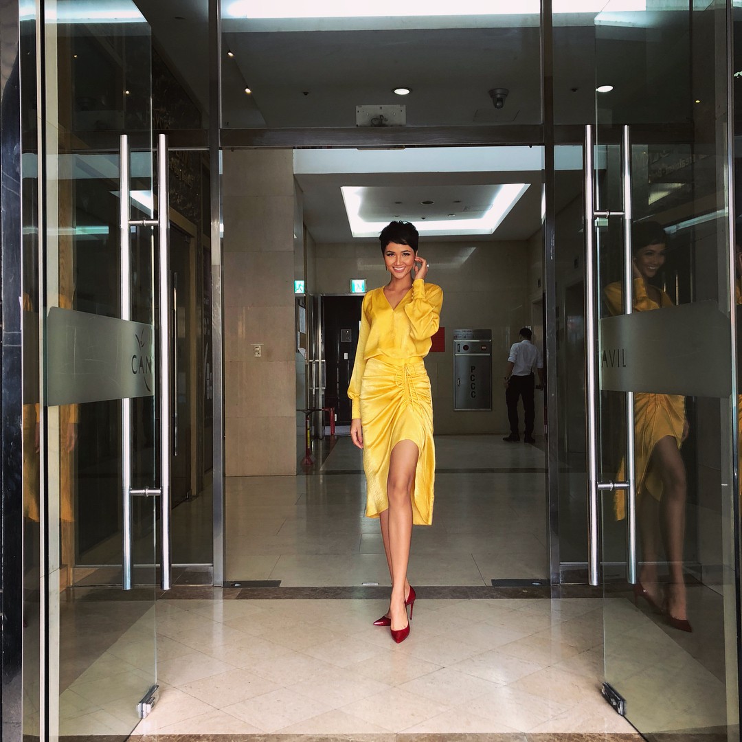 Muốn thành cao thủ mặc đẹp? Bạn hãy nhìn cách H’Hen Niê, Bảo Anh và Ái Phương cùng diện 1 chiếc váy