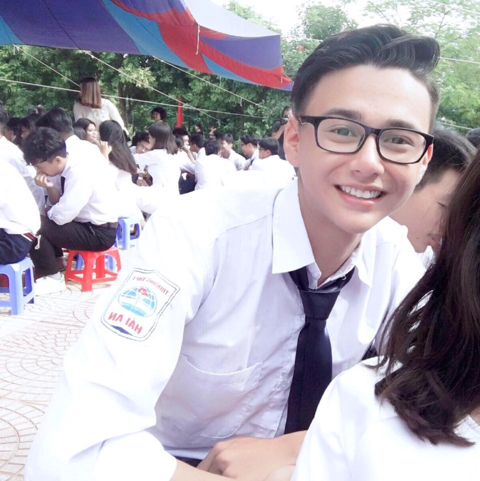 4 anh chàng lai Việt - Nga đẹp trai, cao ráo được ví như cực phẩm