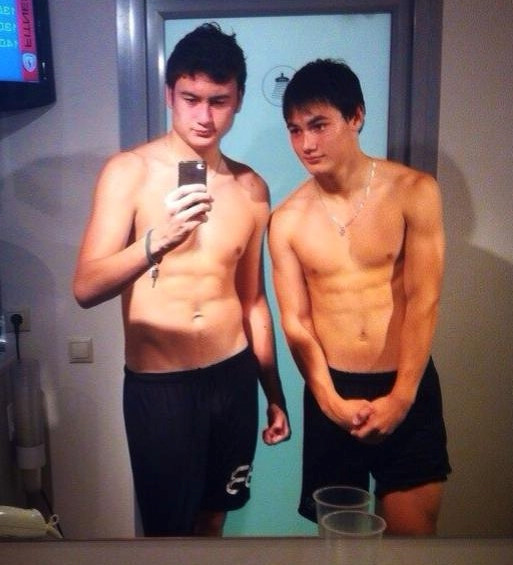 4 anh chàng lai Việt - Nga đẹp trai, cao ráo được ví như cực phẩm