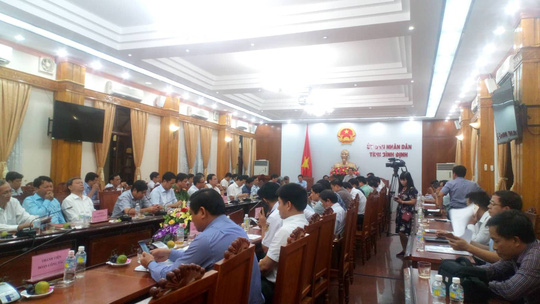 Bộ trưởng Bộ GTVT: Đóng cửa trạm thu phí nếu để đường hư hỏng