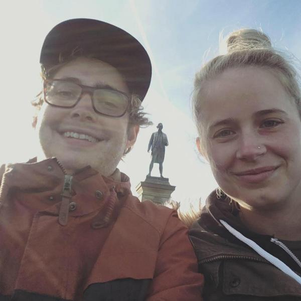 Bị chẩn đoán ung thư sau vài tháng nghẹt mũi, 5 dấu hiệu tưởng xoàng cảnh báo bệnh nguy hiểm