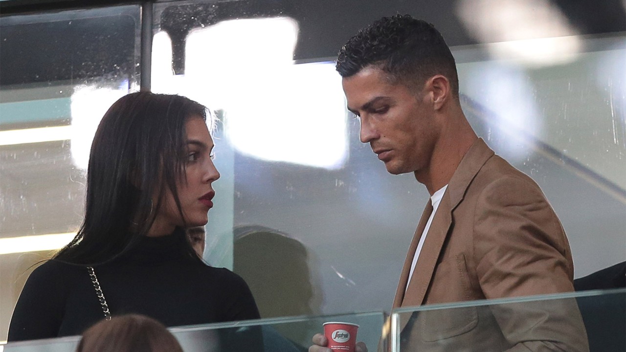 Ronaldo và màn mặc cả mua sự im lặng của Kathryn