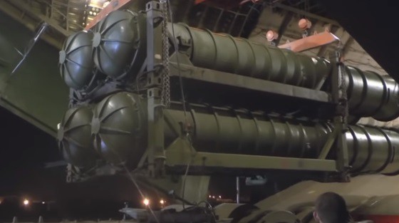 Lộ bằng chứng sốc: Nga giao cho Syria hàng gia bảo S-400, Moscow quyết chơi lớn?