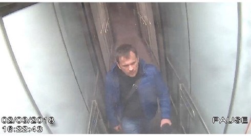 Vụ điệp viên Skripal: Anh công bố nghi phạm thứ 2 là một bác sĩ quân y