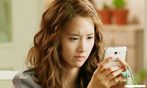 Vợ cao tay đối phó với em gái mưa hay nhắn tin à ơi chồng khiến cô ả tức nghẹn mà không làm được gì Vợ cao tay đối phó với em gái mưa hay nhắn tin à ơi chồng khiến cô ả tức nghẹn mà không làm được gì