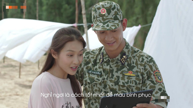 Phim Hậu Duệ Mặt Trời tập 11-12: Cuối cùng thì Đại úy cũng được hôn bác sĩ...trong nhà ăn