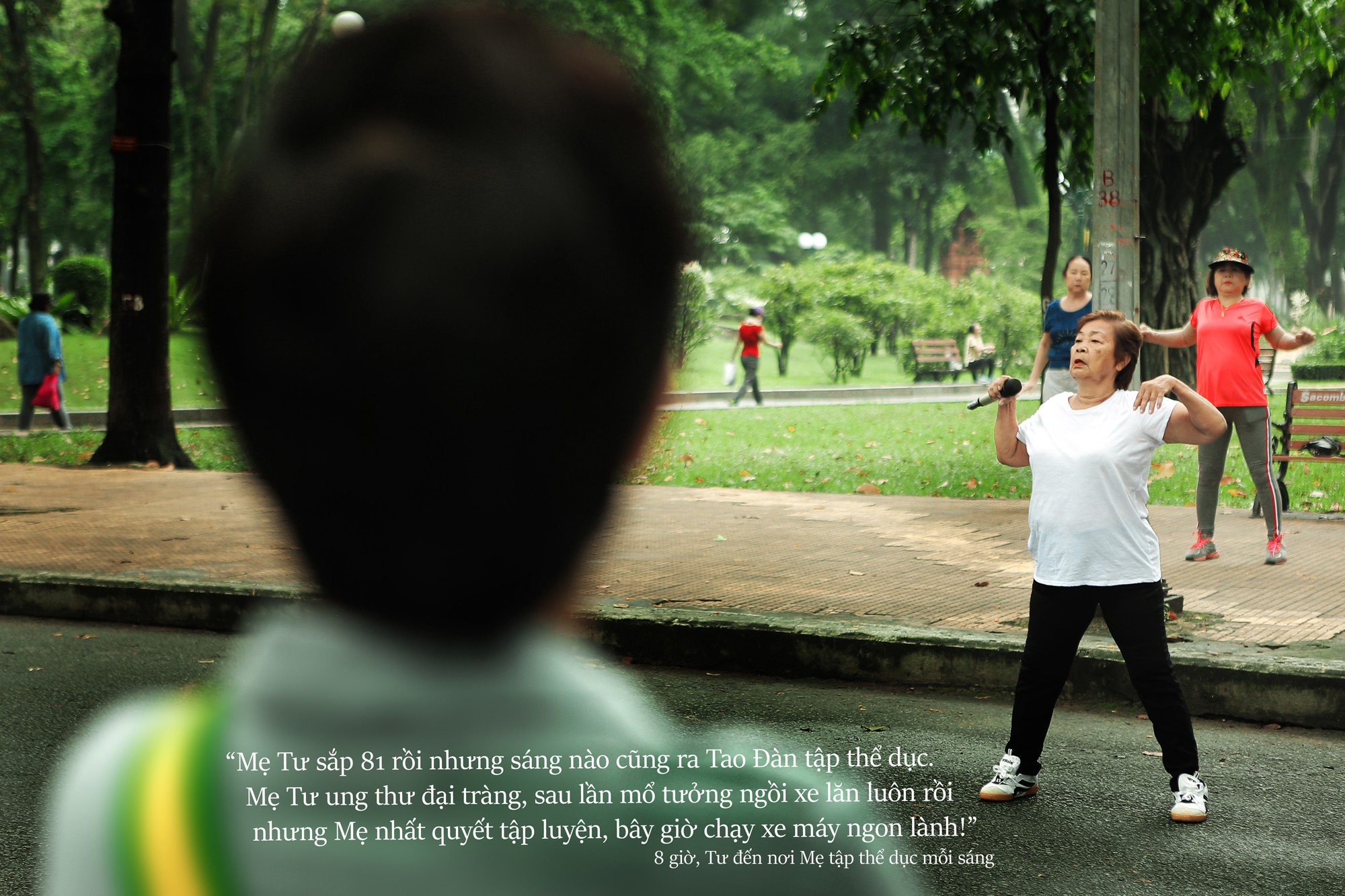 24 giờ của Tư: Bộ ảnh xúc động về người mẹ đơn thân chiến đấu với căn bệnh ung thư cùng cô con gái 12 tuổi