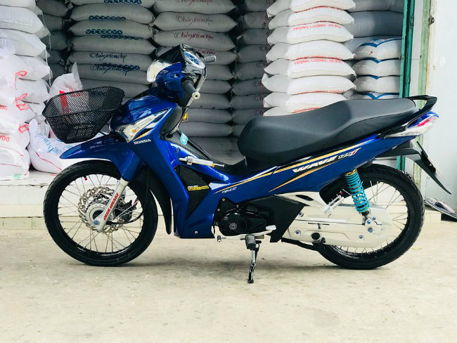 Honda Future biển ngũ quý 8, giá trên 250 triệu đồng