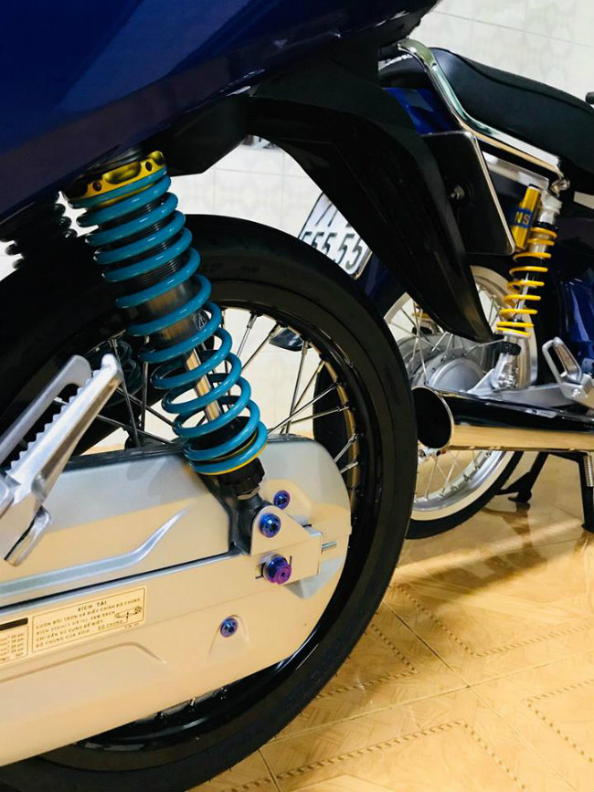 Honda Future biển ngũ quý 8, giá trên 250 triệu đồng