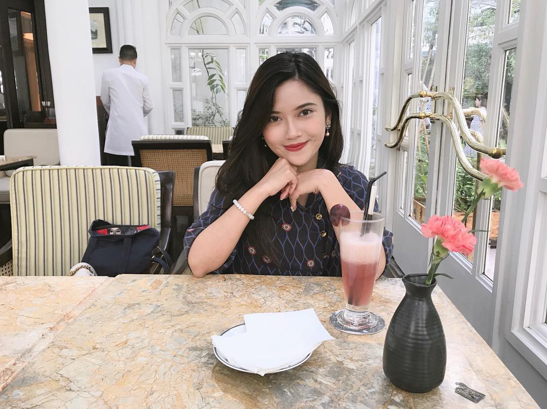 BTV sinh năm 1995 của VTV: Đẹp như nàng thơ, tốt nghiệp trường báo chí London